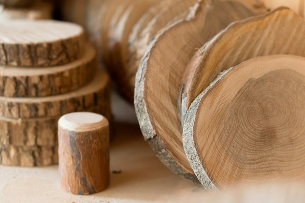 Découvrez la magie de la gravure sur bois personnalisé