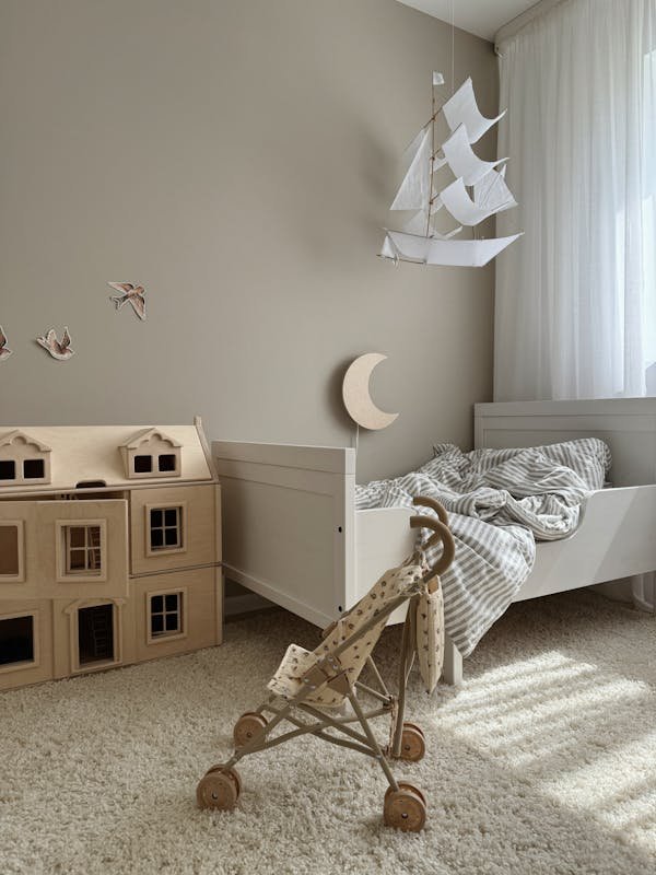 Découvrez le lit montessori : sécurité et autonomie pour vos enfants